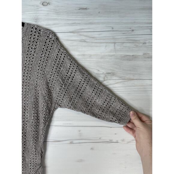 Express Sweater Womens Medium Taupe Open Knit 3/4 Sleeve High Low Hem Rayon - Picture 3 of 8